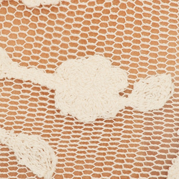 ✨NWOT✨ Revolve x Agua Bendita Spritz Halter Top in Ivory Crochet - Picture 5 of 6